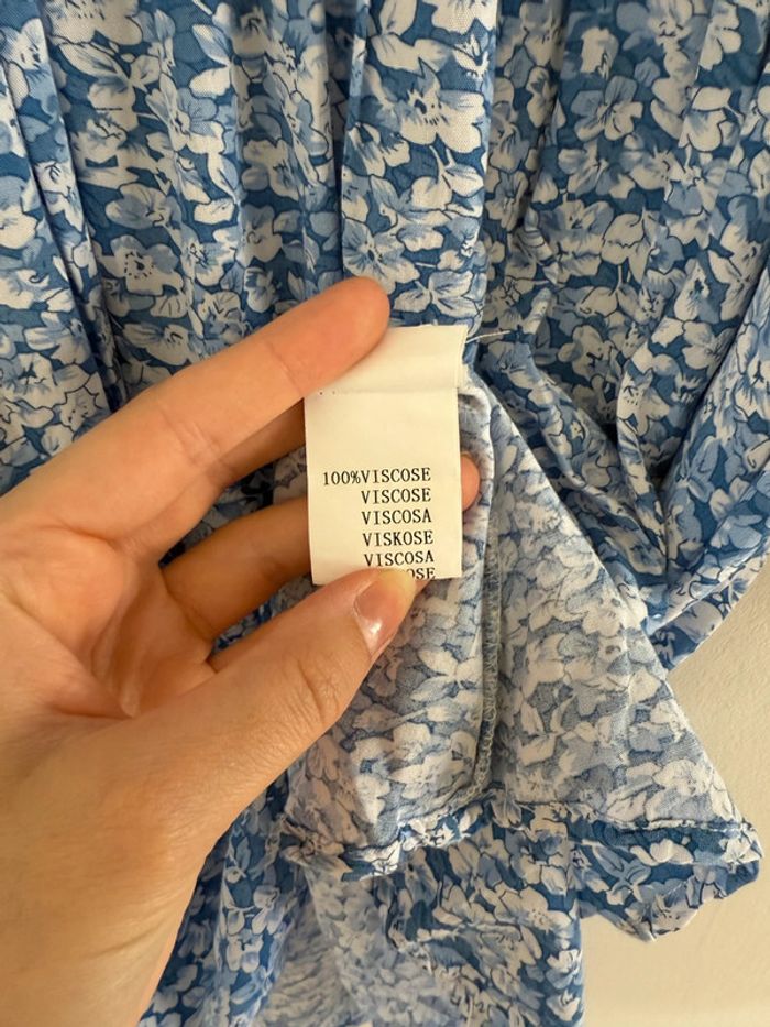 Robe fleurie manche longues / Taille M - photo numéro 7