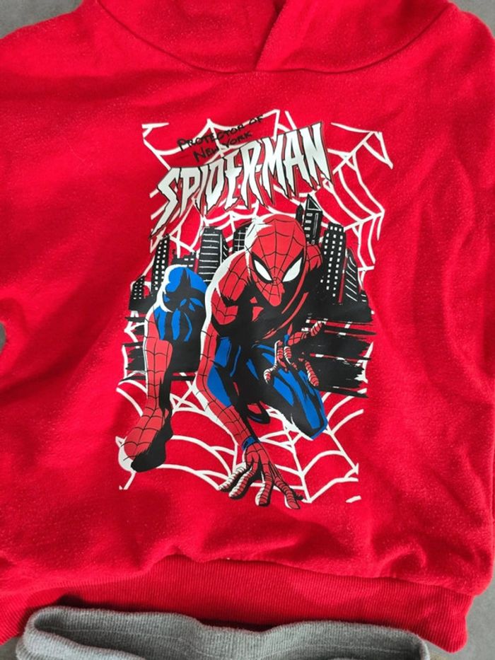 Ensemble jogging spiderman - photo numéro 2