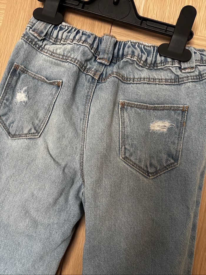 Jean mom bleu effet déchiré KIABI t.4ans - photo numéro 5