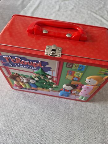 Coffret valisette 6 DVD T'Choupi à l'école