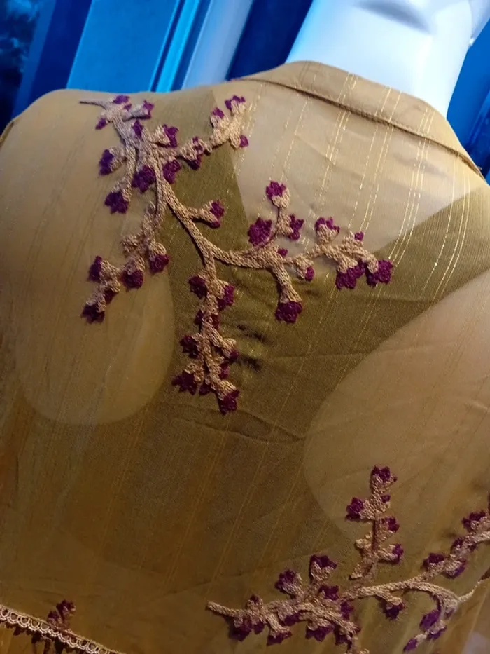 Robe courte de la marque orfeo taille L - photo numéro 9