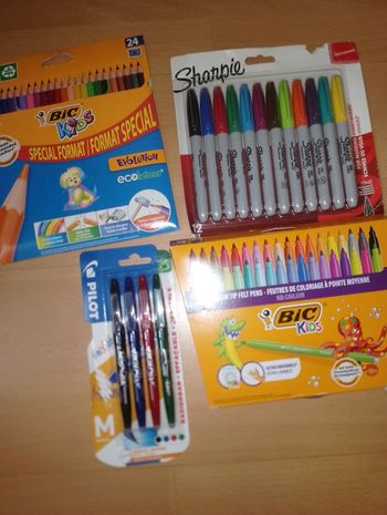 Différents crayons