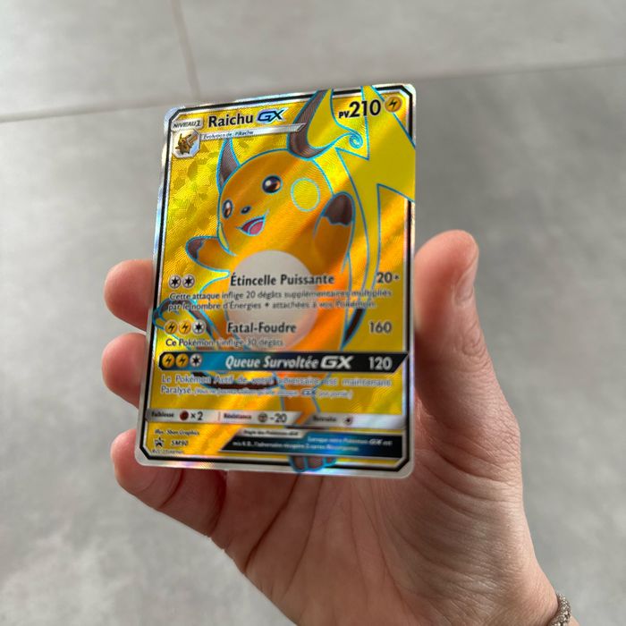 Carte Pokémon raichu ex