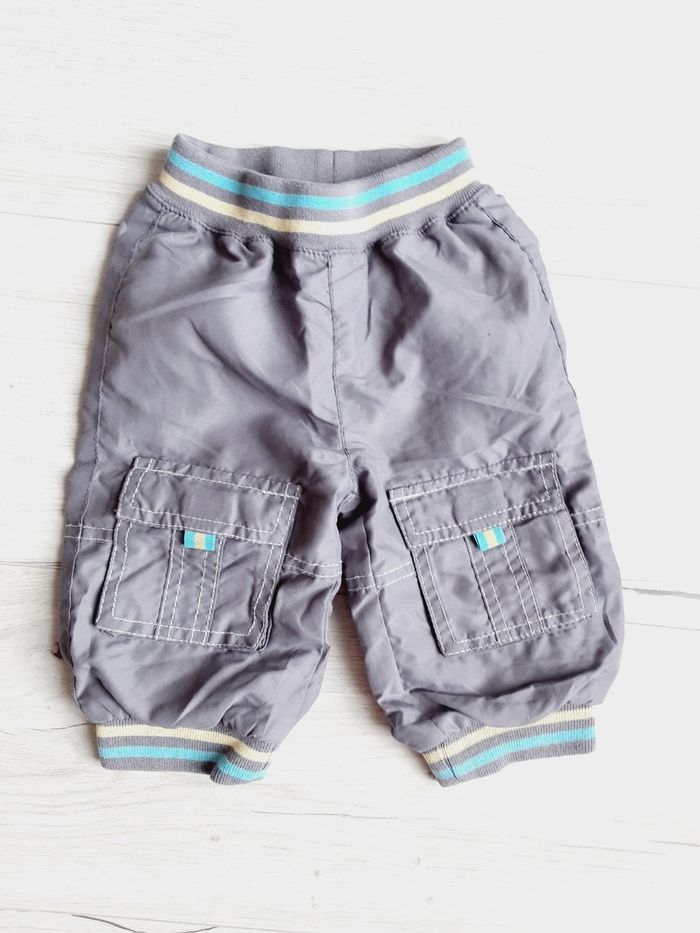 Vêtement bébé garçon pantalon gris 6 mois
