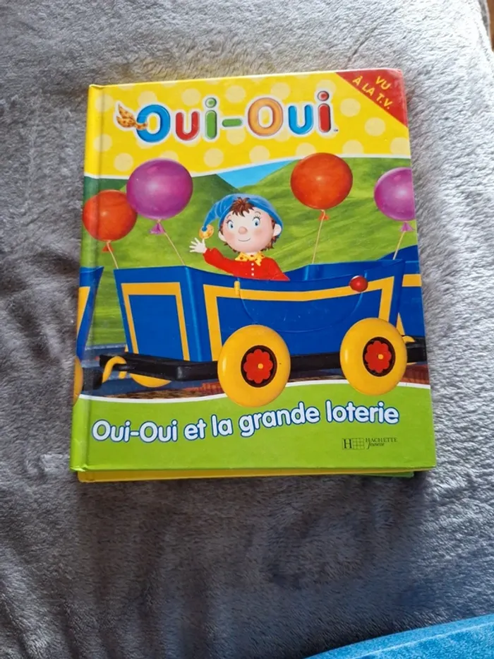 Lot livres oui oui - photo numéro 2