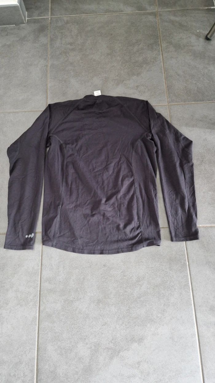 Thee shirt - photo numéro 2