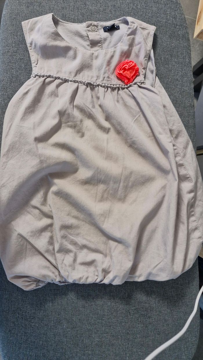 robe kiabi 18mois