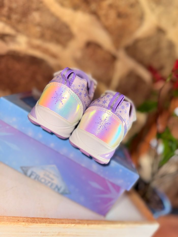 Basket Frozen lumineuse - photo numéro 6