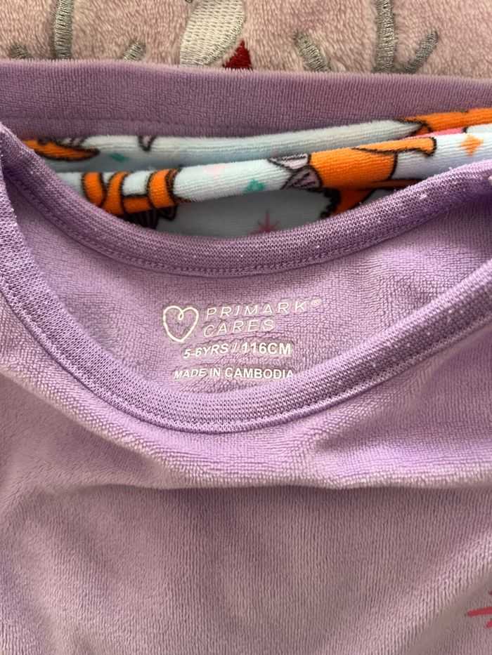 Lot pyjamas 5/6 ans - photo numéro 4
