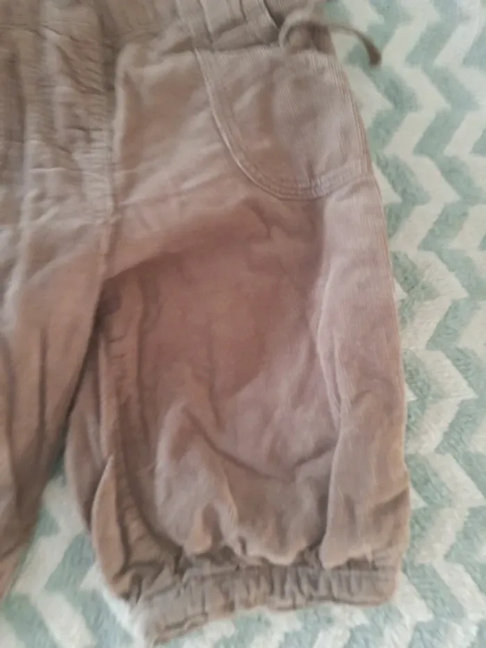 Pantalon 12mois - photo numéro 4