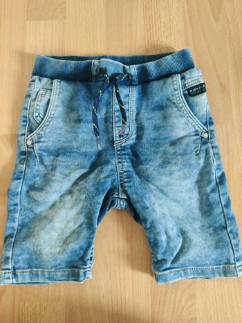 Short taille 4 ans