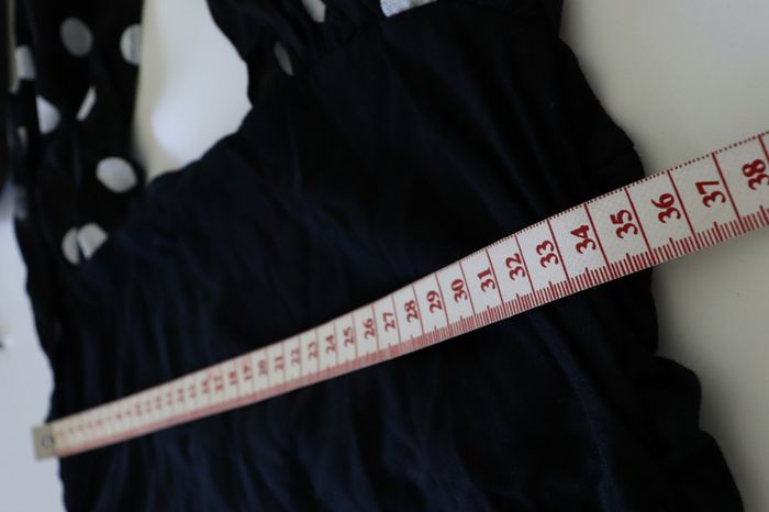 Robe noir à pois blancs - photo numéro 3