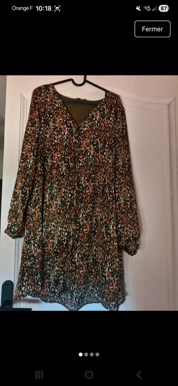 Robe kaki