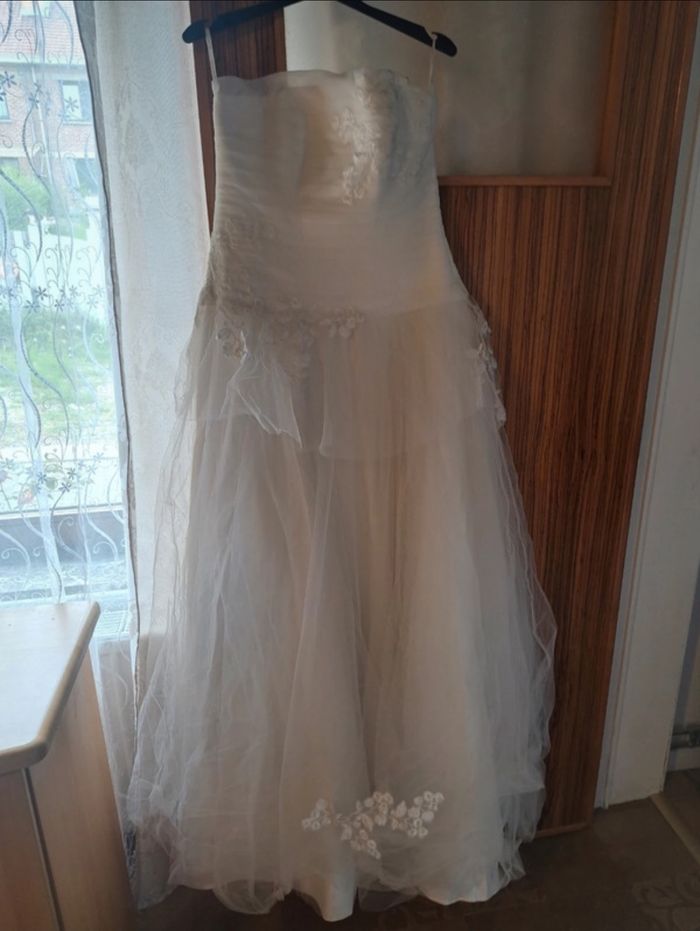 Robe de mariée blanc ivoire - photo numéro 2