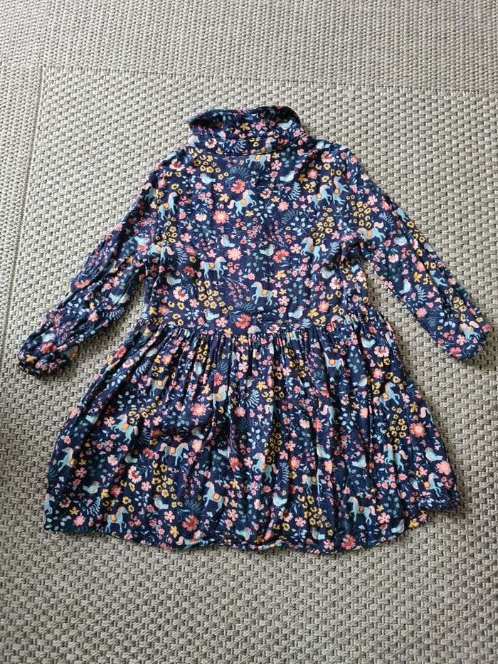 Robe chemise manches longues motifs fleurs et licornes - 5 ans - photo numéro 3