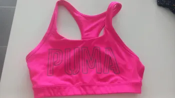 Jolie brassière Puma