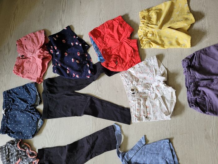 Lot de fille 6 ans - photo numéro 2