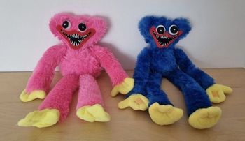 Lot 2 peluches Huggy Wuggys
