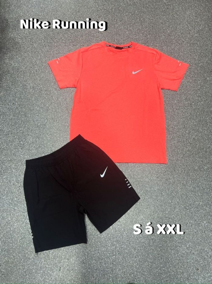 Ensemble Nike - photo numéro 5