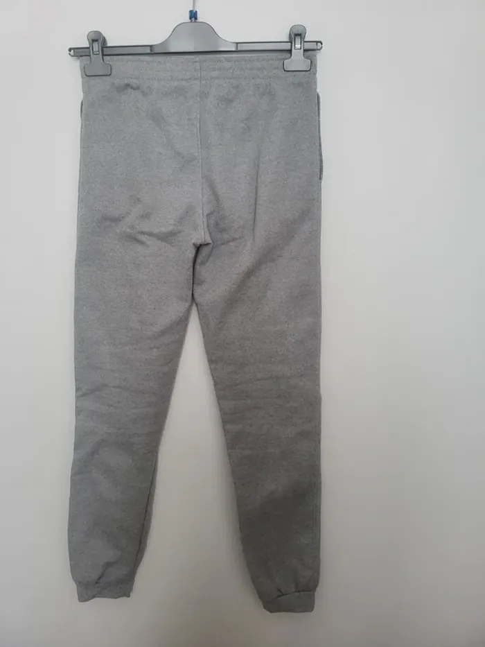 Jogging gris Zeeman Taille 14 ans - photo numéro 2