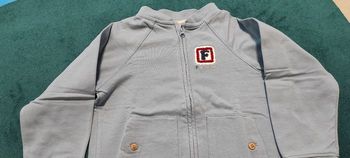 Sweat zippé bleu 3 ans