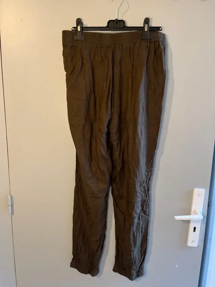 Pantalon fin - photo numéro 3