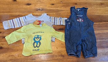 Lot bébé 1 mois - Salopette en jean et 2 tee-shirts manches longues