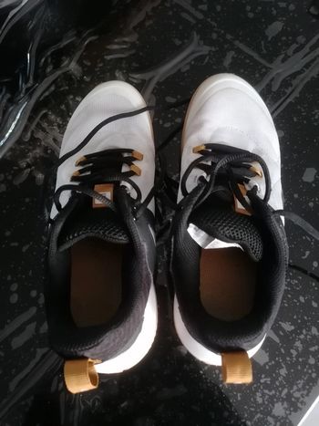 Chaussure de hand