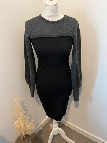 Robe noire et grise Zara S