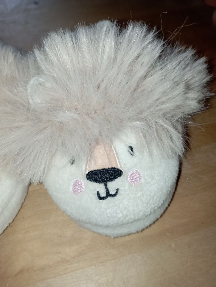 Chaussons lion - photo numéro 4