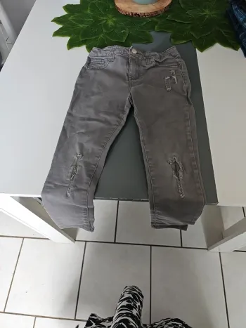 Jean skinny gris 6/7 ans
