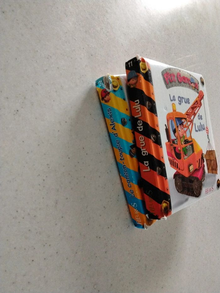 Lot de 2 livres petit garçon 👦 - photo numéro 3