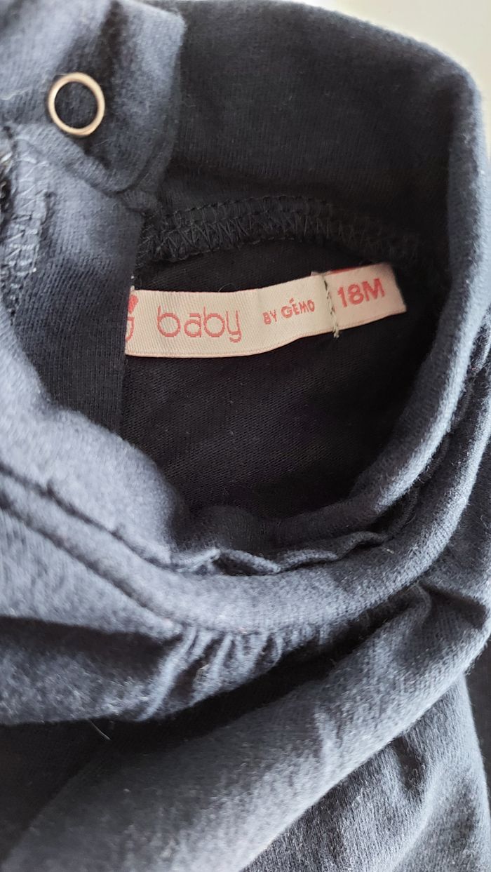 Sous pull GEMO 18 mois - photo numéro 2