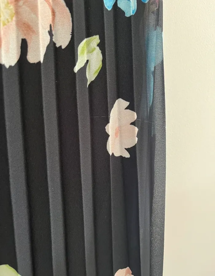 Robe d’été longue noire/multicolore T40/42 très bon état - photo numéro 9
