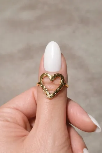 Bague Cœur Texturé – Amour & Raffinement