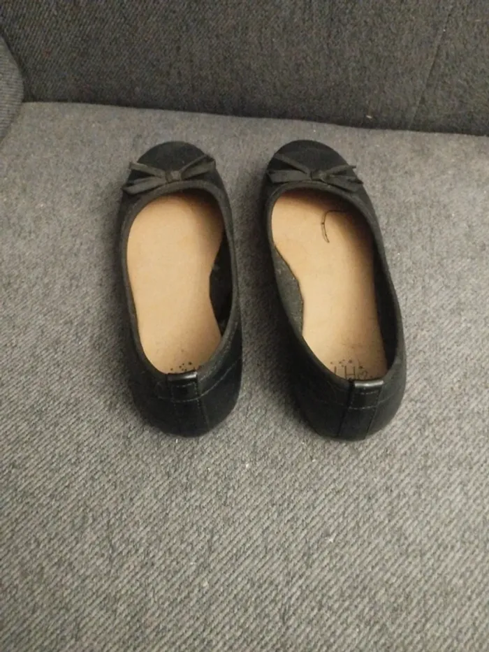 Ballerines noired - photo numéro 2