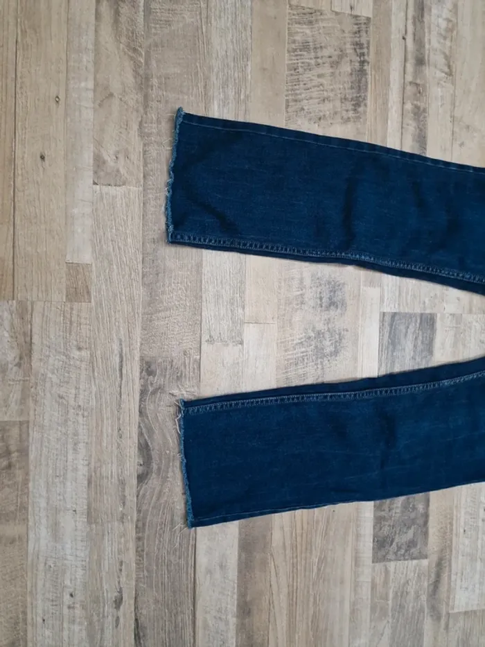 Jeans Etam taille 38 - photo numéro 2