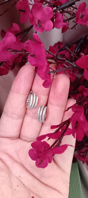 Boucle d'oreille My Muse en argent925 et zircon très brillant et solide 