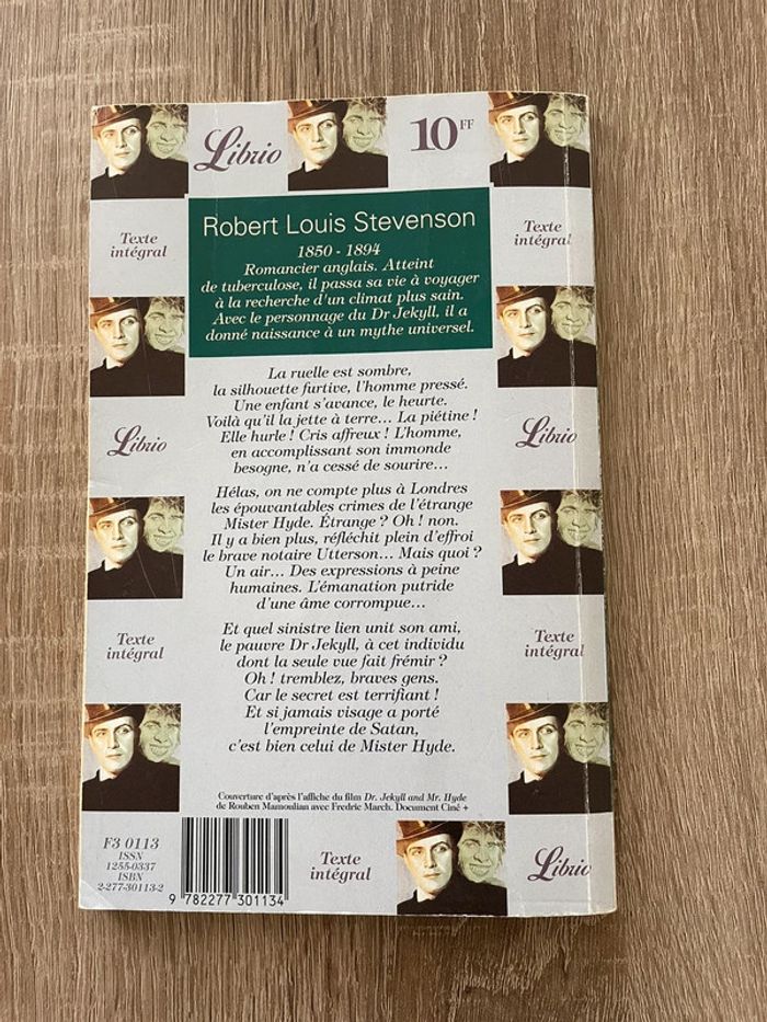 Livre 🥰 le cas étrange du Dr jekyll et de M.Hyde - photo numéro 2