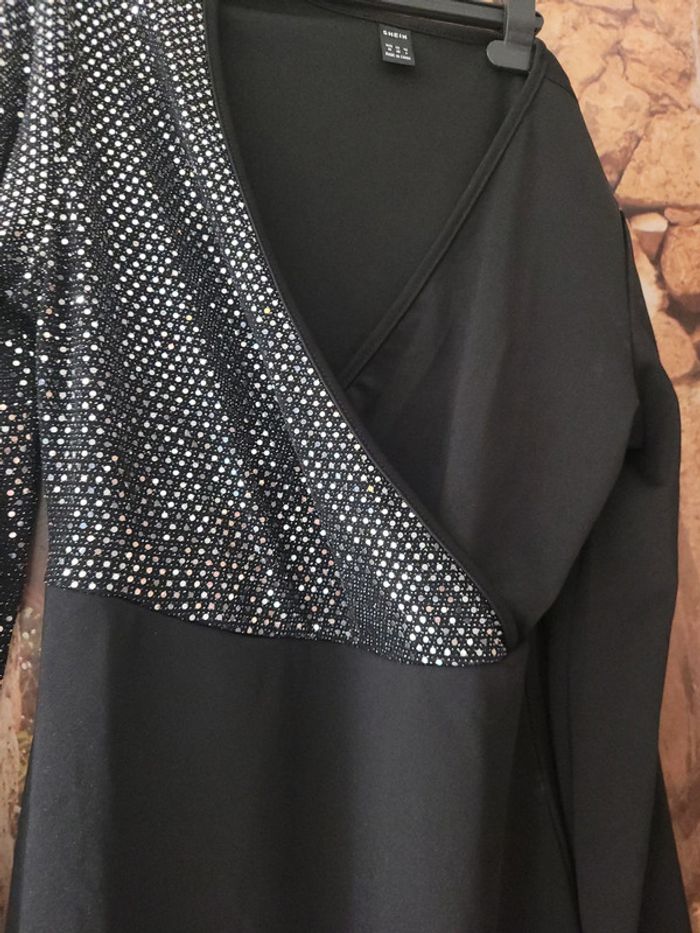 Robe shein M - photo numéro 2