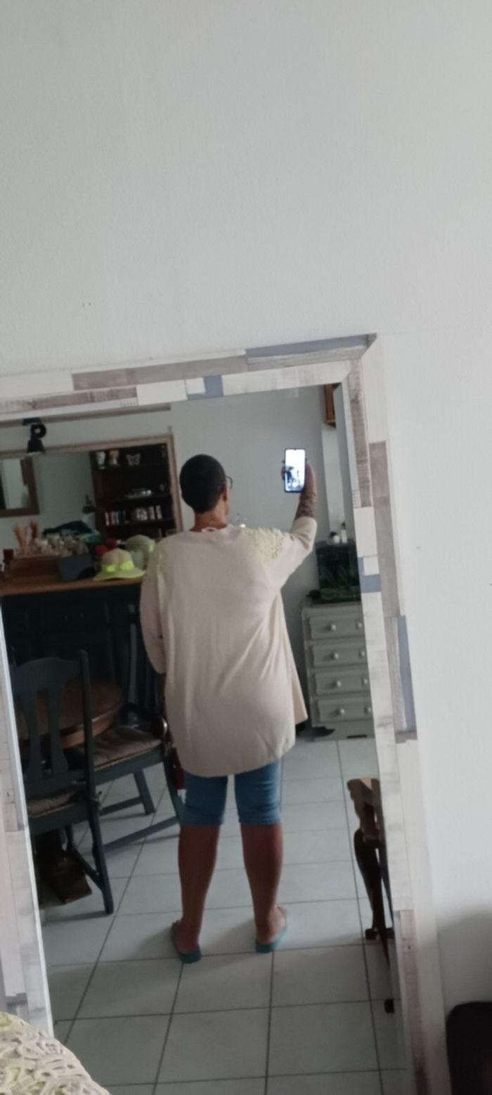 Très joli gilet femme T 44 lisez bien l'annonce surtout - photo numéro 4