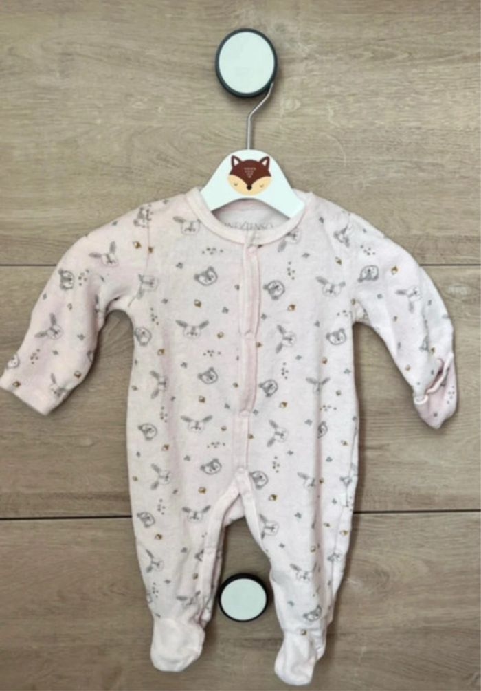 Lot de 3 pyjamas bébé fille en velours – Taille 1 mois – Quasi Neufs - Kiabi - In Extenso - photo numéro 6