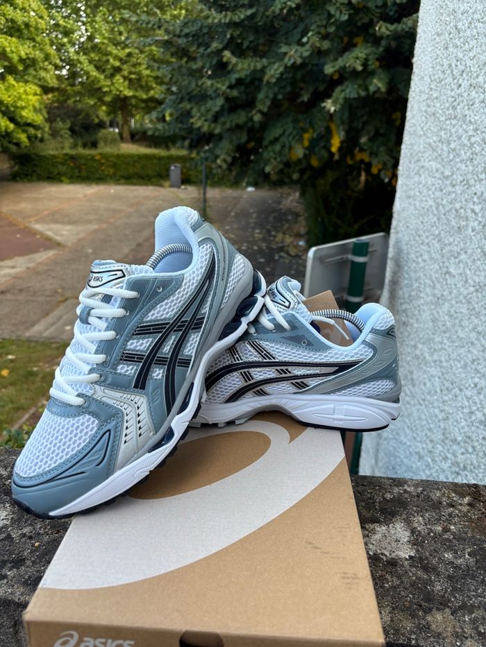 Asics Gel Kayano 14 - photo numéro 2