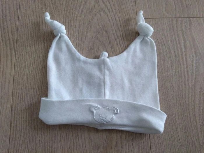 Bonnet blanc naissance King bear 0/3 mois