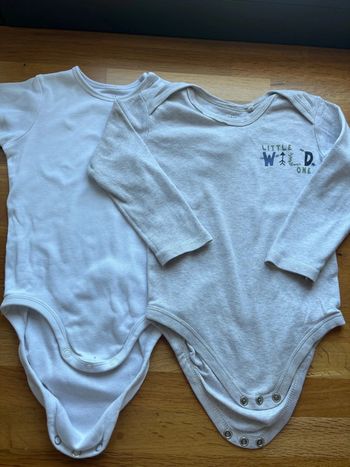 Lot 2 bodies 2 ans 92 cms garçon