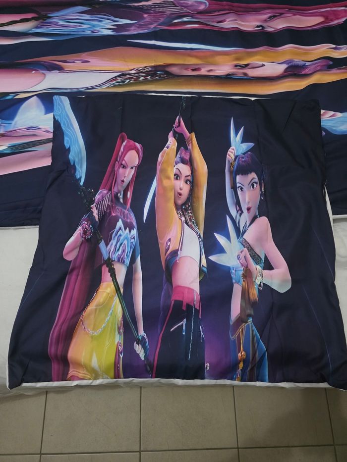 Housse de couette kpop - photo numéro 2