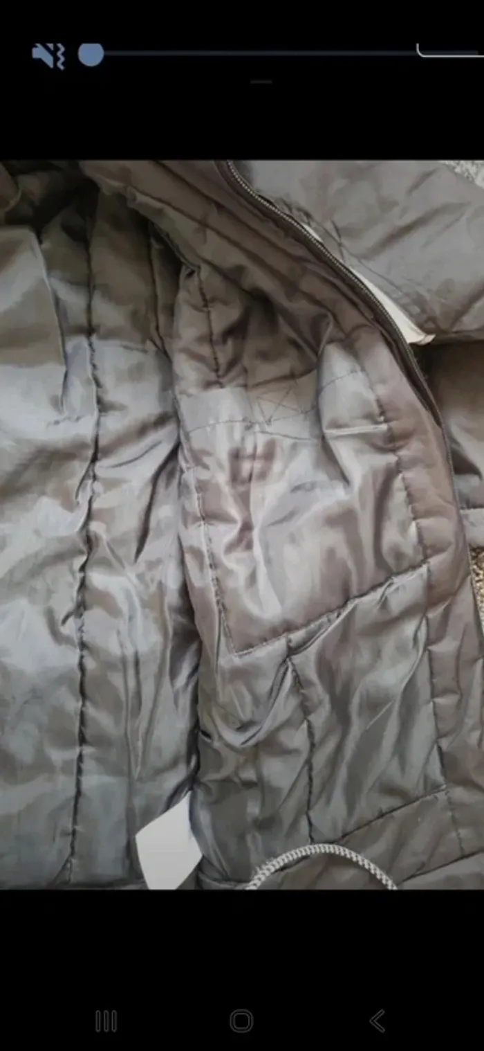 Parka garçon  8/9  ans 
Avec capuche - photo numéro 6