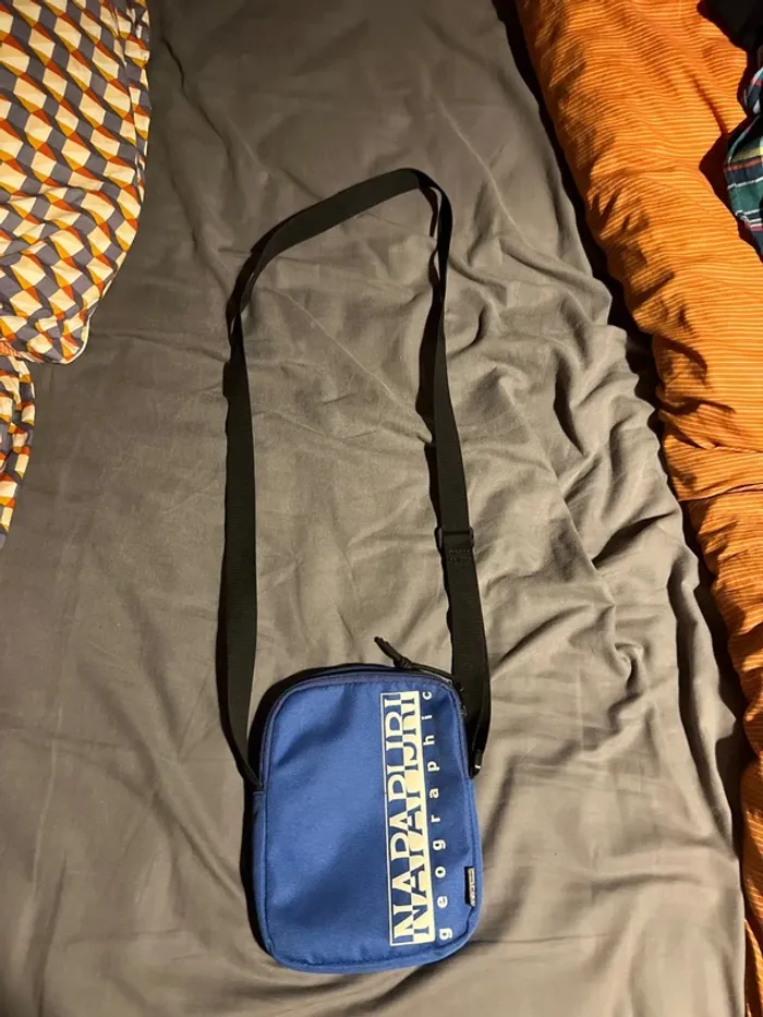 Sacoche bandoulière napapijri authentique édition limitée rare - photo numéro 2