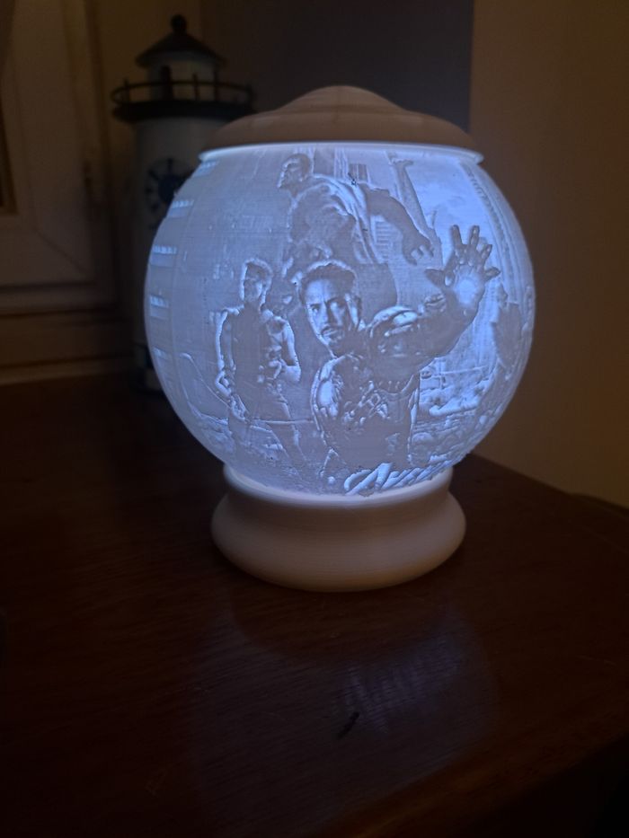 Veilleuse boule en lithophanie avanger