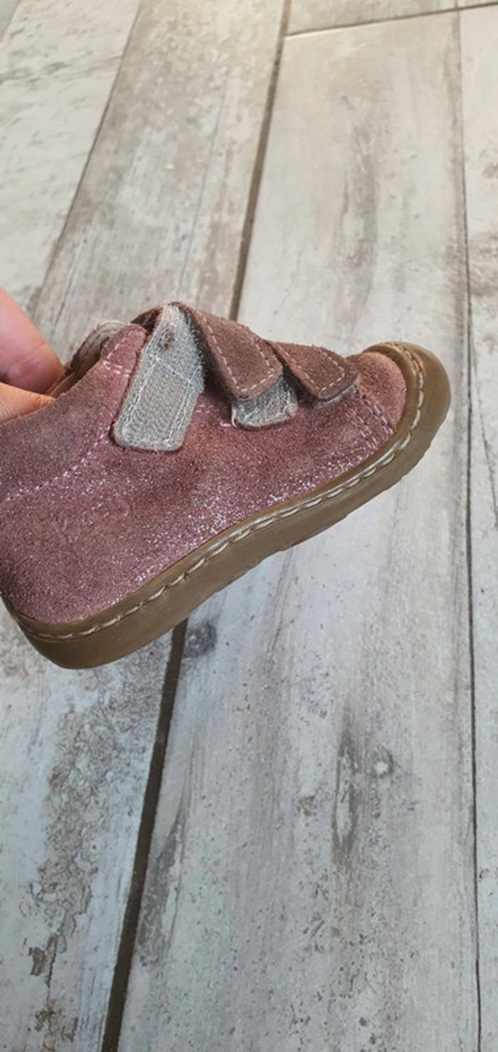 Chaussures bopy taille 19 en très bon état - photo numéro 3